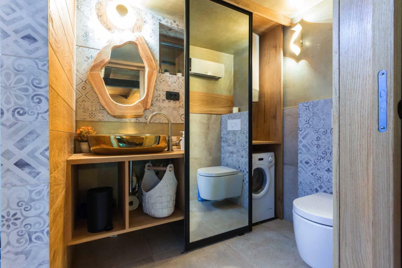 Lasinja Zagreb, Kuca Za Odmor Swan River Holiday House מראה חיצוני תמונה